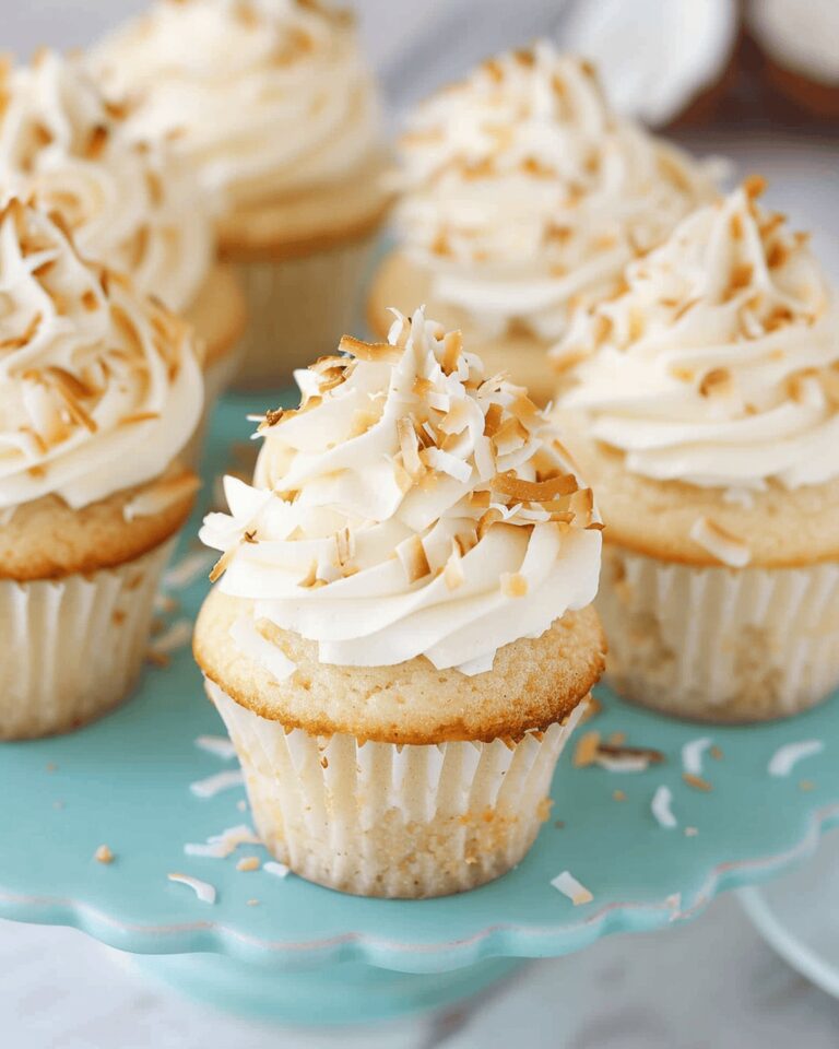 Sweet Coconut Cream Pie Cupcakes Recipe