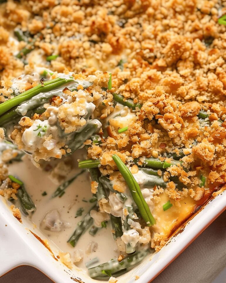 Creamy Garlic Green Bean Bake Recipe