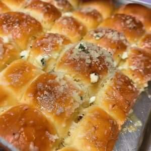 Garlic Cream Cheese Hawaiian Rolls Recipe