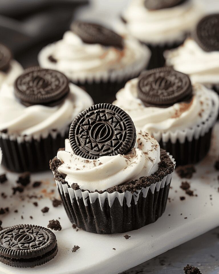 Peppermint Oreo Delight Mini Cheesecakes Recipe