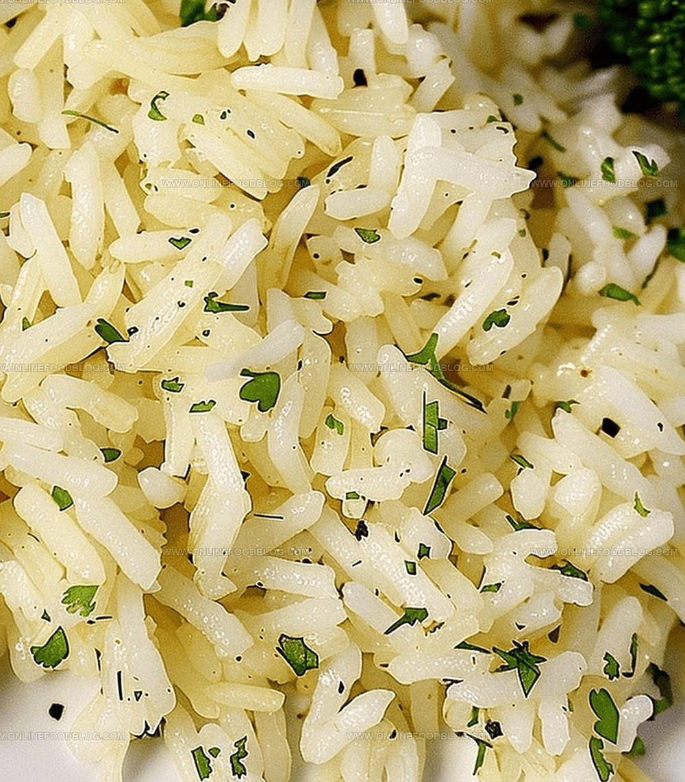 Perfectly Seasoned White Rice Recipe: Fluffy Success Every Time ...