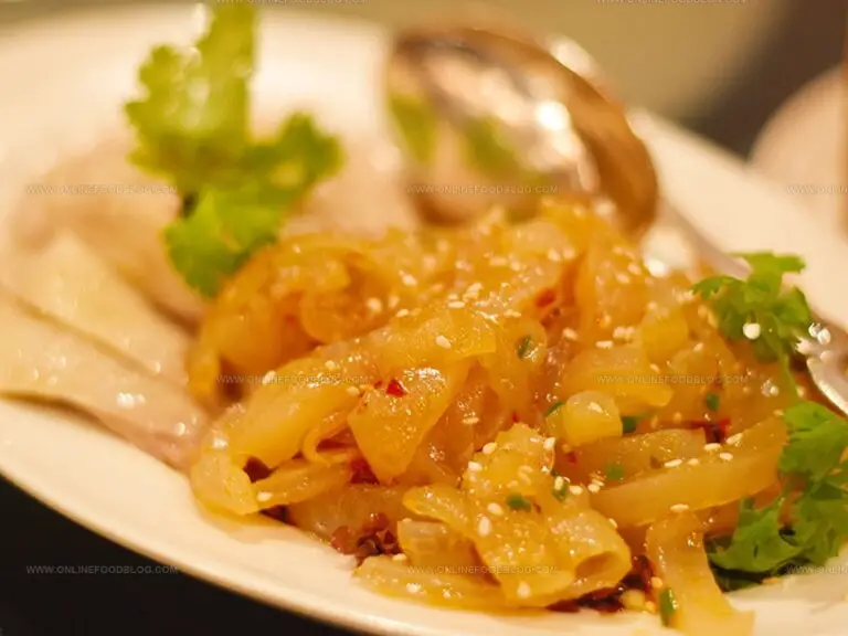 What Does Jellyfish Taste Like? Dive Into This Ocean Wonder