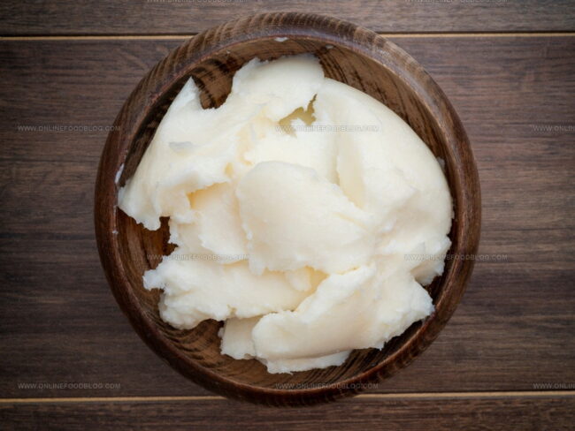 Lard And Shortening: Which One is Better for Baking