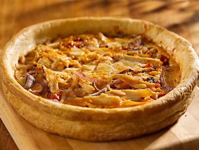 Deep Dish Pizza and Pan Pizza: How Are They Different?
